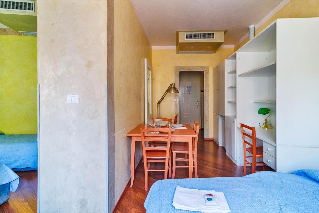 Lloyd Residence Triestino Buitenkant foto